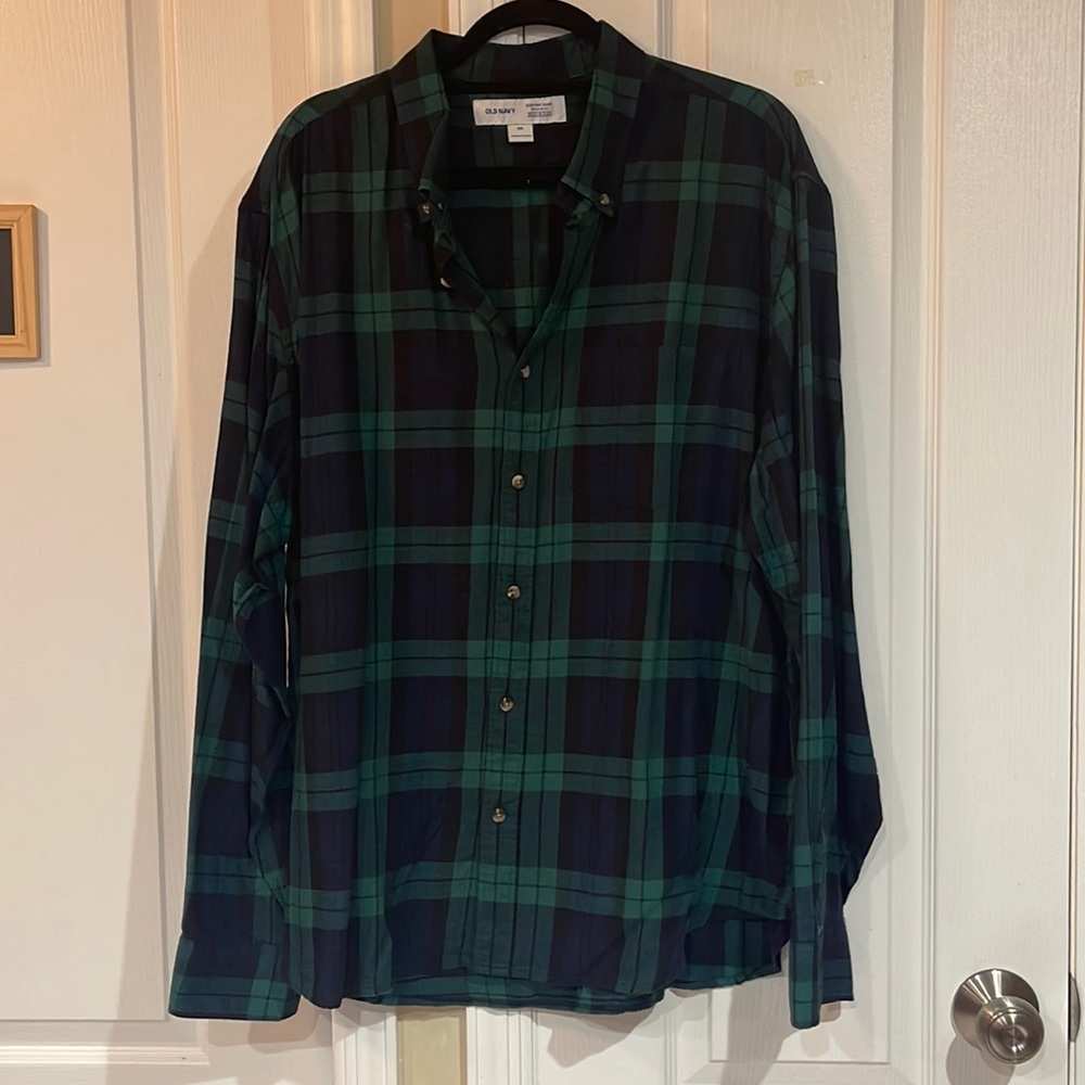 Old Navy XXL plaid button down